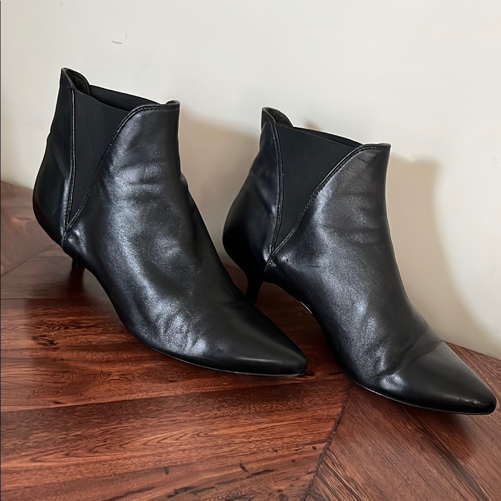 AGL Sleek Black Ankle Booties